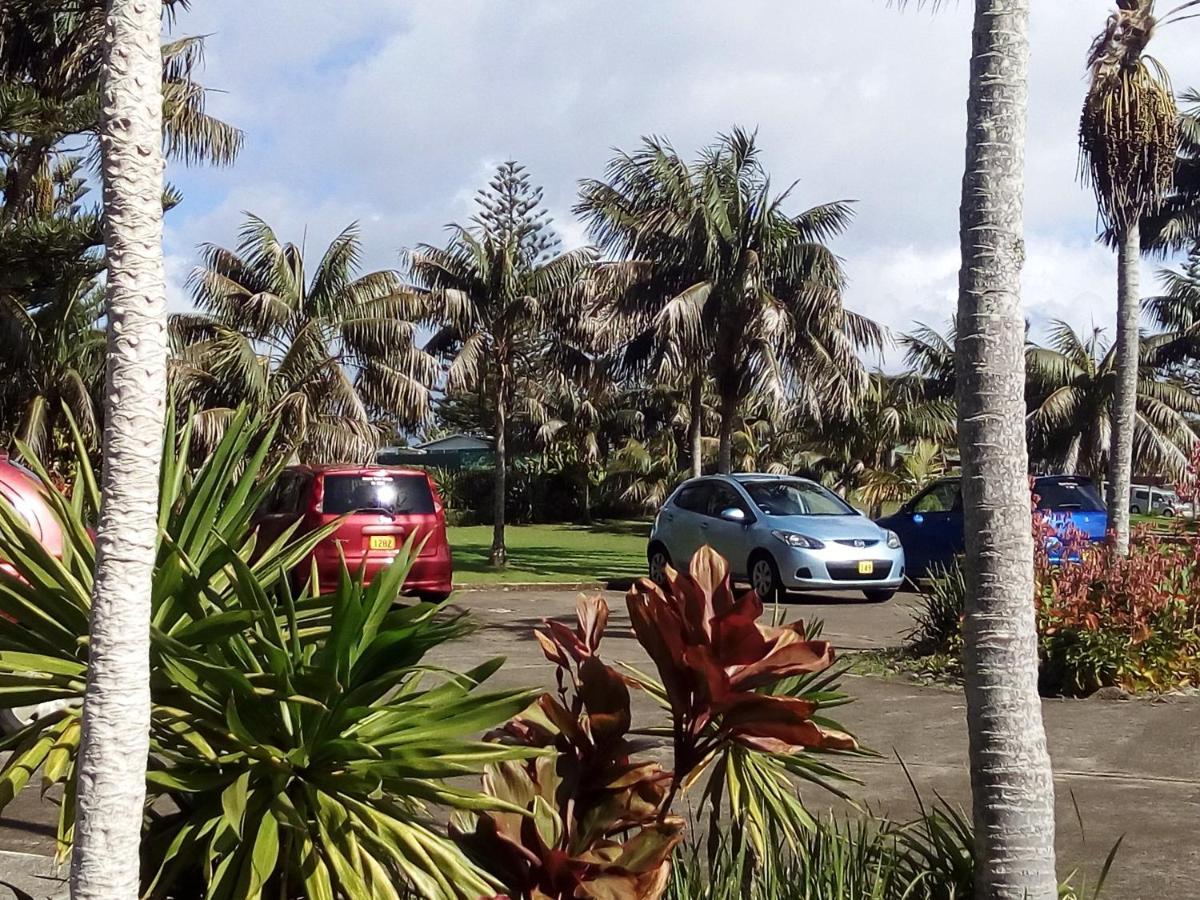 Fletcher Christian Holiday Apartments Burnt Pine Εξωτερικό φωτογραφία